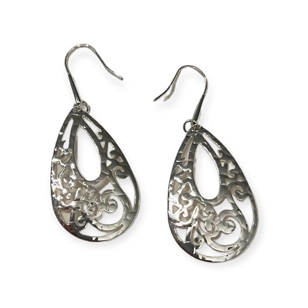 Never Worn Lucky Brand Silver Dangle Earrings